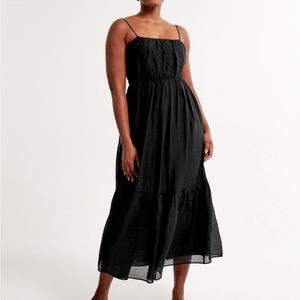 NWT Abercrombie & Fitch Low Back Tiered Maxi Dress